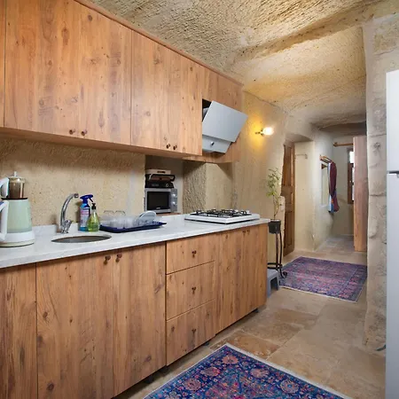 Tatil Evi Ortahisar Castle View Cave House *